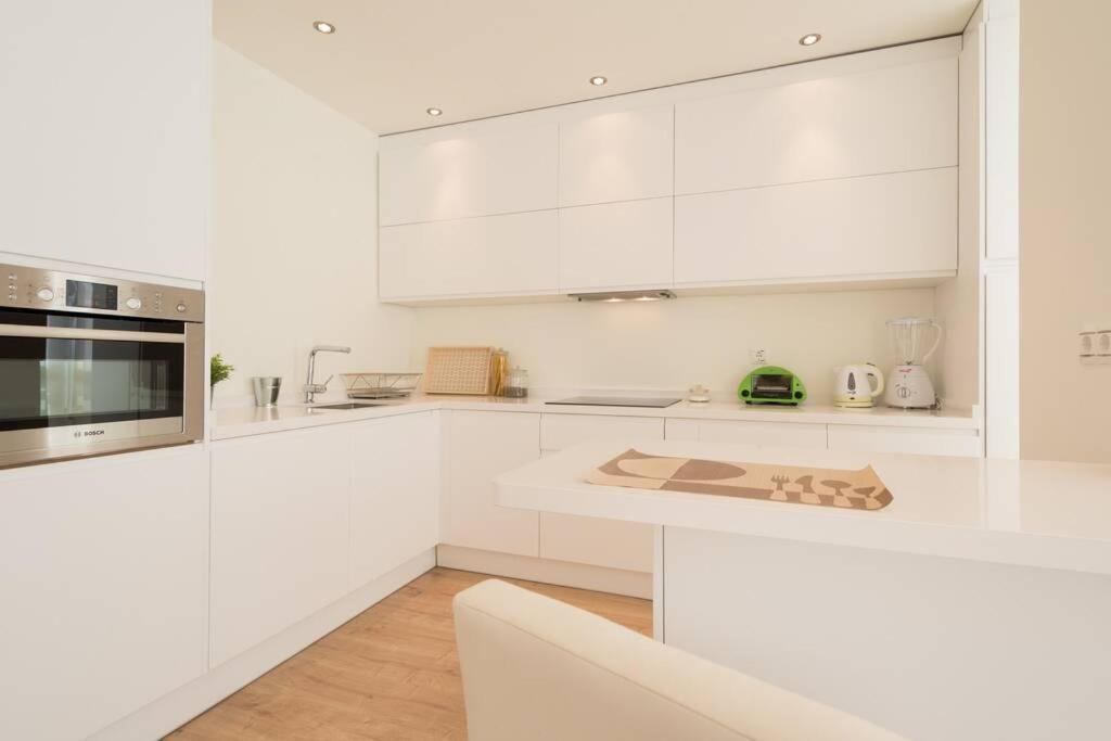 Apartament Tgh/ Compas De La Victoria Malaga