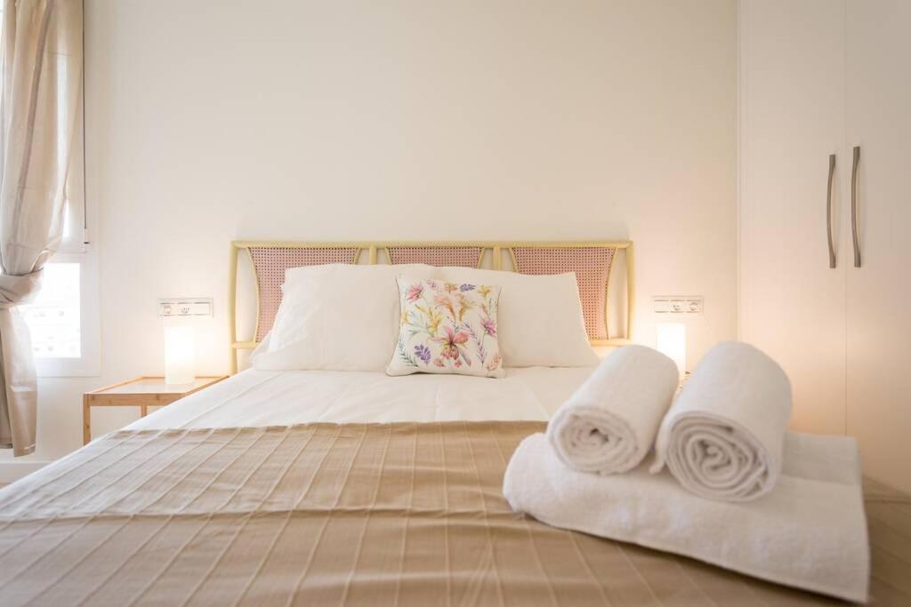 Tgh/ Compas De La Victoria Appartement *